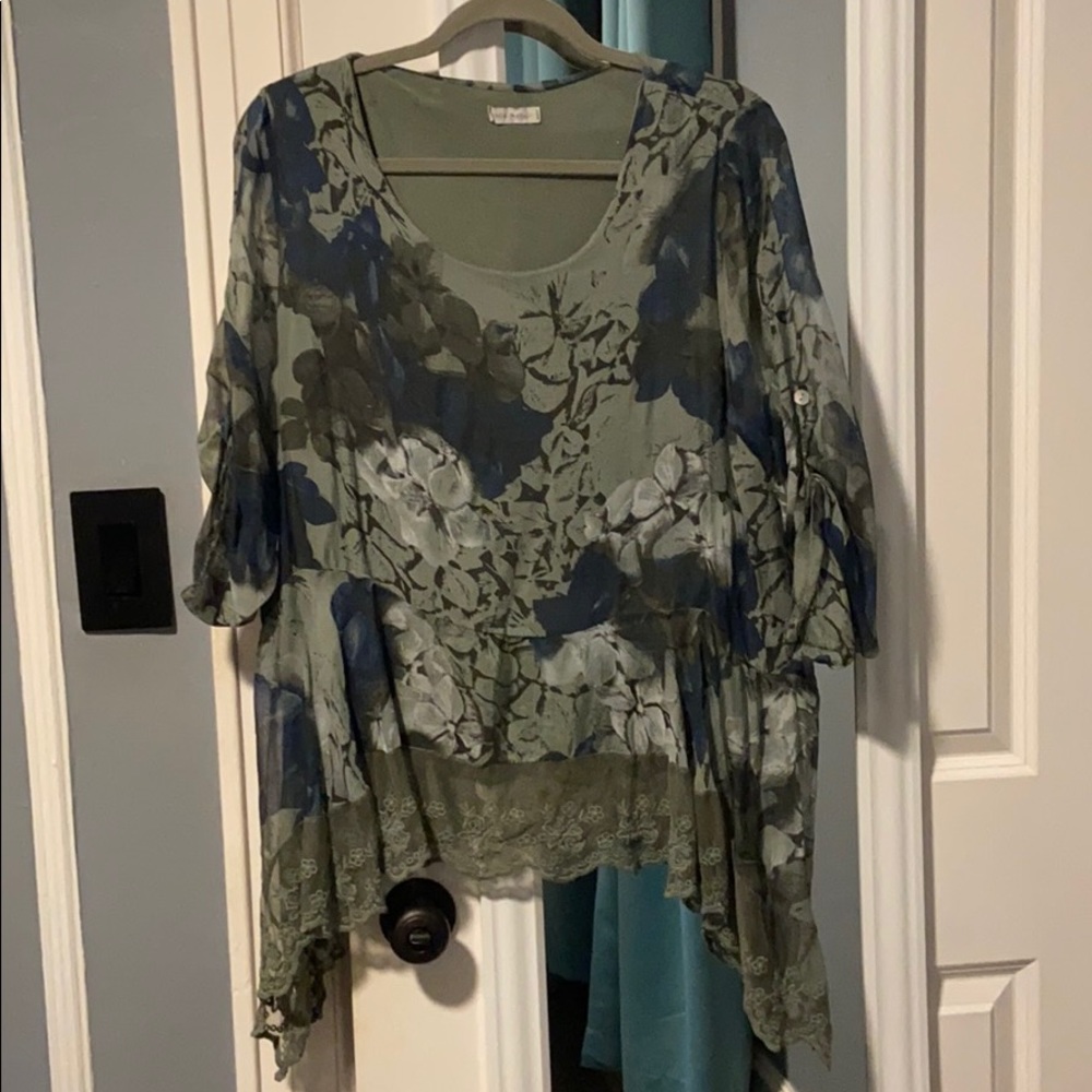 Dress up/down shirt